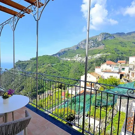 Sleeps 2 With Pool And Air Con Apartment Pontone